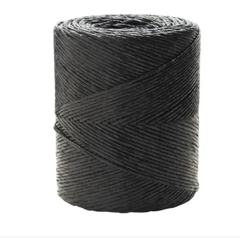 RAFIA NEGRA PARA ENVARE 3 KG (1 PZ)